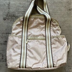 Le Sportsac double trouble